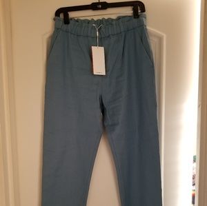 Hugo Boss Pants Size 4